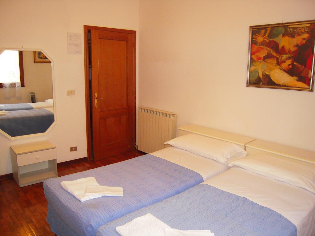 Riva Reno Guesthouse Bologne Extérieur photo