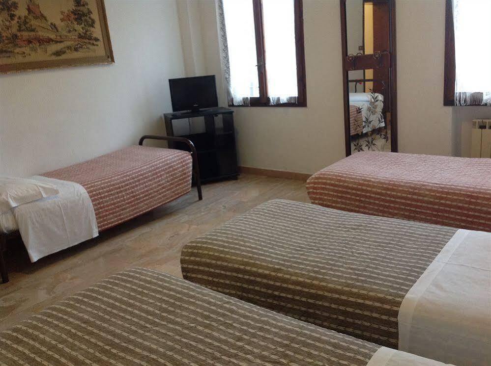 Riva Reno Guesthouse Bologne Extérieur photo